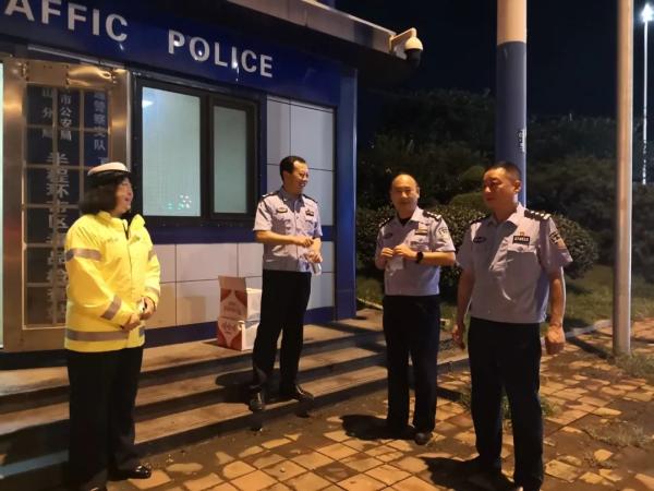 異地用警，交叉執(zhí)法！臨沂公安交警重拳整治貨運車輛交通違法