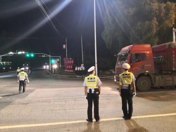 異地用警，交叉執(zhí)法！臨沂公安交警重拳整治貨運車輛交通違法
