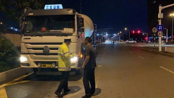 異地用警，交叉執(zhí)法！臨沂公安交警重拳整治貨運車輛交通違法