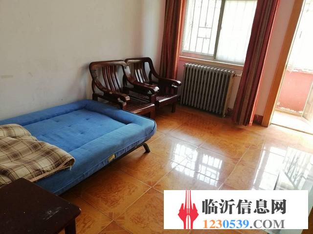 明馨小區(qū) 兩室雙氣 低樓層拎包入住
