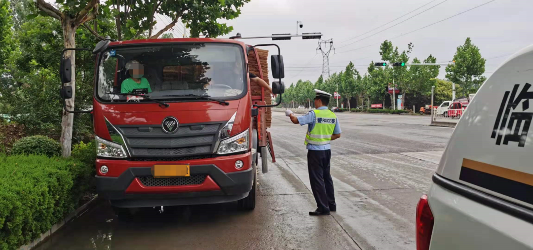 “兩路兩車”專項整治行動開始了！