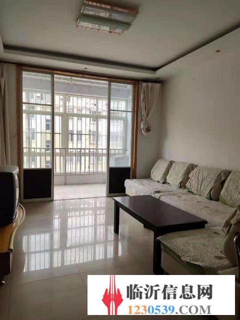 免  稅，一樓帶院，真實(shí)圖片，南北通透大三室，湖北路金地華府